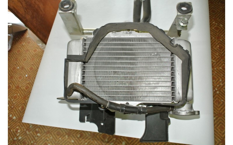Радиатор БУ оригирнал Honda SH 125, 150 radiator comp. 19010-KTF-641