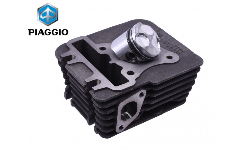 Цилиндро-поршневая группа оригинал Piaggio 50 4T 3V, cylinder kit 1A010757 (1A002302)