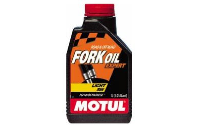 Масло MOTUL вилочное FORK OIL EXPERT LIGHT SAE 5W (1L), полусинтетика oil 822301
