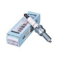 Свеча зажигания CHAMPION оригинал PIAGGIO Vespa, Spark Plug 641320 (58193R, 82596R, 827824, 828866, 8288665, 638853, AP2RAA000373, AP8550352, AP8570084, AP9150185, RG4HCX, CR8EB)