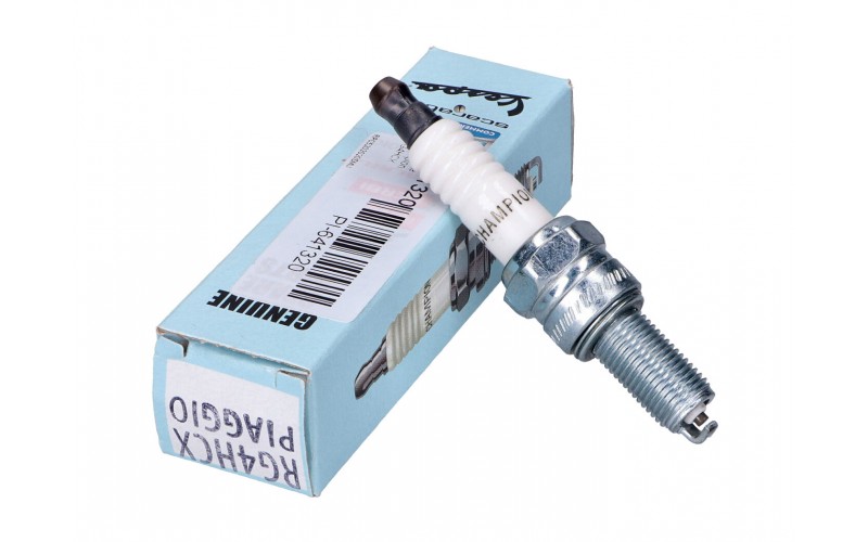 Свеча зажигания CHAMPION оригинал PIAGGIO Vespa, Spark Plug 641320 (58193R, 82596R, 827824, 828866, 8288665, 638853, AP2RAA000373, AP8550352, AP8570084, AP9150185, RG4HCX, CR8EB)